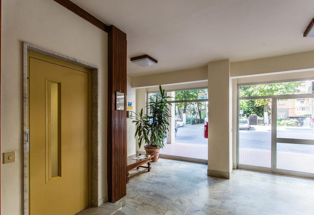 Versilia Residence Lido di Camaiore Ngoại thất bức ảnh